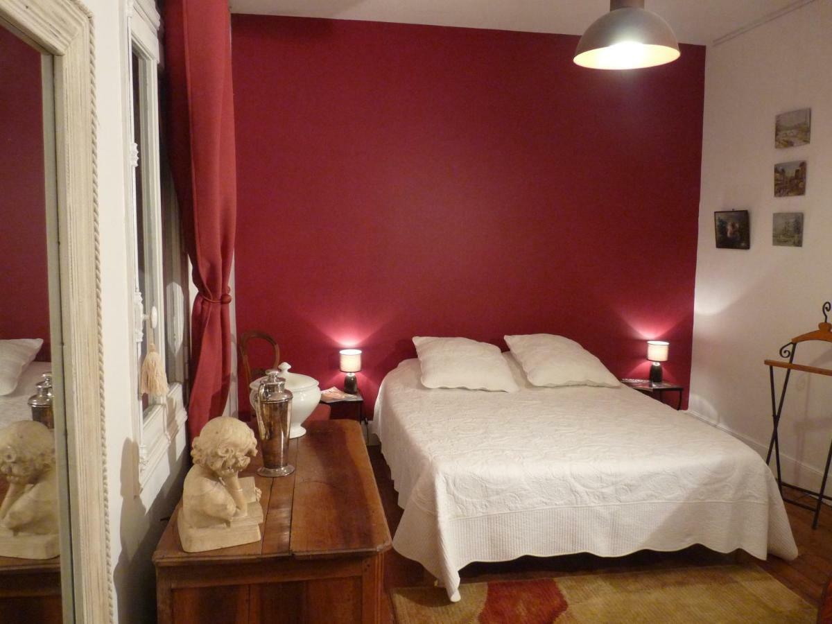 Bed and Breakfast Le Point D'Orgue Pineuilh Exterior foto