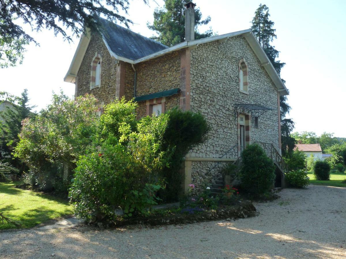 Bed and Breakfast Le Point D'Orgue Pineuilh Exterior foto